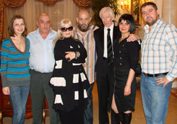 Михаил Шуфутинский с семьей